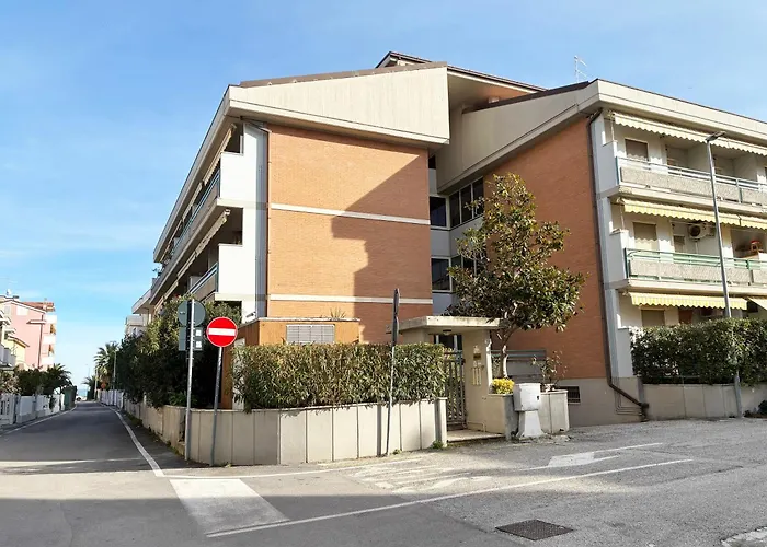 Holihome Salmiro Apartman